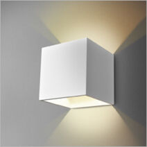 Lampy ścienne do salonu led- kinkiety