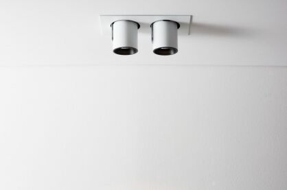 Lampa wpuszczana Auro Base 60x2 WP Labra  4.1167 prostokątna podstawa tuby dwie techniczne regulowane wystające LED różne kolory wykończenia