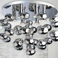 Lampa wisząca Luvia AZzardo AZ2541 wykonana jest z metalu i szkła w kolorze chromu podstawa ma kształt okrągły