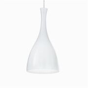 Lampa wisząca Olimpia SP1 BIANCO Ideal Lux  013244  posiada chromowaną metalową oprawę klosz wykonany z dmuchanego szkła w kolorze białym