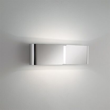 Kinkiet Clip AP2 MINI CROMO Ideal Lux  049229 Metalowy korpus wykonany z cienkiej blachy ma kolor chromu