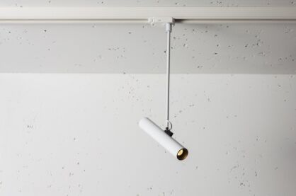 Reflektor Stik 35.1 Adaptor 3F Labra    tuba LED do montażu na szynie techniczna różne kolory wykończenia na wysięgniku