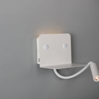 Lampka ścienna VERA AZ4417 USB 3000K biała do czytania, wąska tuba umieszczona na ruchomej "gęsiej szyjce"