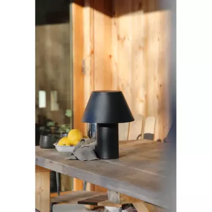 VIVO Solar Table Black 109122 Markslojd