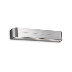 Kinkiet Posta AP3 ALLUMINIO Ideal Lux  009933  posiada metalową oprawę w kolorze aluminium świeci obustronnie