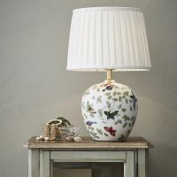 LAMPA STOŁOWA MANSION 1L Duża Wzór/Biały 107040 Markslojd biały plisowany abażur podstawa z wzorem skandynawski styl