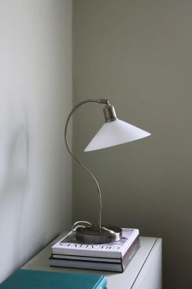 Lampa stołowa Vela 1L E27 108863 Markslojd antyczny mosiądz/biała 49,5cm, klosz Ø25cm