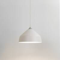 Lampa wisząca Ginestra 300- Astro 7810 minimalistyczny wygląd biały metal rozszerzający się klosz 30 cm