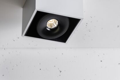 Oprawa natynkowa Solid 163.1 NT edge.LED 7,5W CRI80 Labra  3.0655 prostokątna techniczna różne kolory wykończenia LED