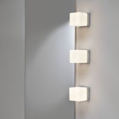 Kinkiet łazienkowy IP44 CUBE ASTRO chrom 0635 kostka mleczny klosz chrom zintegrowany ściemniacz 1140001