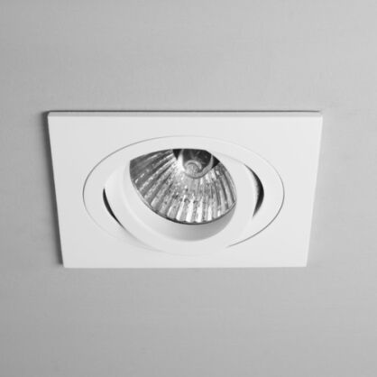 Lampa sufitowa wpuszczana Taro Adjustable square- Astro 5678 biała kwadrat regulowany pierścień techniczna