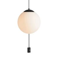 Lampa wisząca HERE 107902 Markslojd CZARNA PODSTAWA BIAŁY KLOSZ WŁĄCZNIK ŚREDNICA 30CM