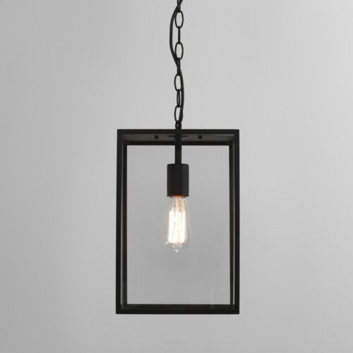 Lampa wisząca zewnętrzna Homefield Pendant 360- Astro 7814 1095015 IP23 prostokąt na łańcuchu stal w kolorze czarnym i przezroczyste szkło 