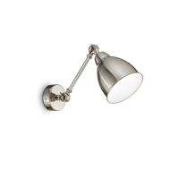 Kinkiet NEWTON AP1 Ideal Lux  016399  z metalu w kolorze niklu posiada regulowane ramię i klosz w  środku biały
