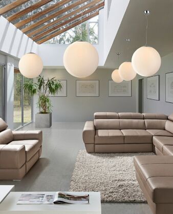 Lampa wisząca White Ball 25 AZzardo FLWB25WH  kula mleczna  chromowane wykończenie nowoczesna